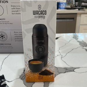 BRAND NEW NWT WACACO minipresso Espresso Machine On The Go! Retail $55